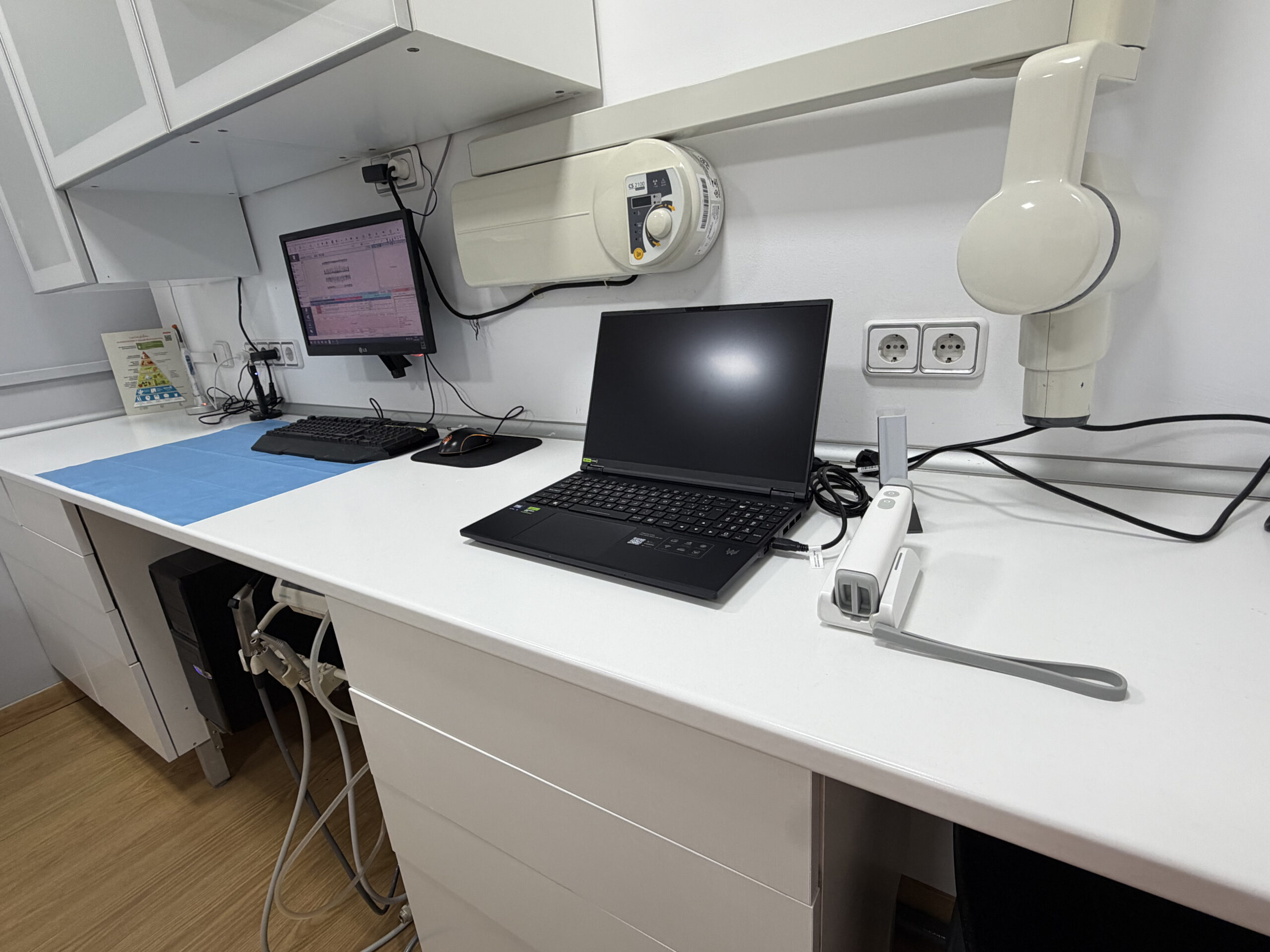 Instalaciones de Luz Clínica Dental